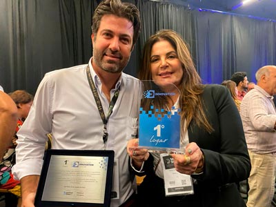 Ramon e Sonia Ambar Amaral na entrega do Prêmio Seafood Innovation Show 2023 